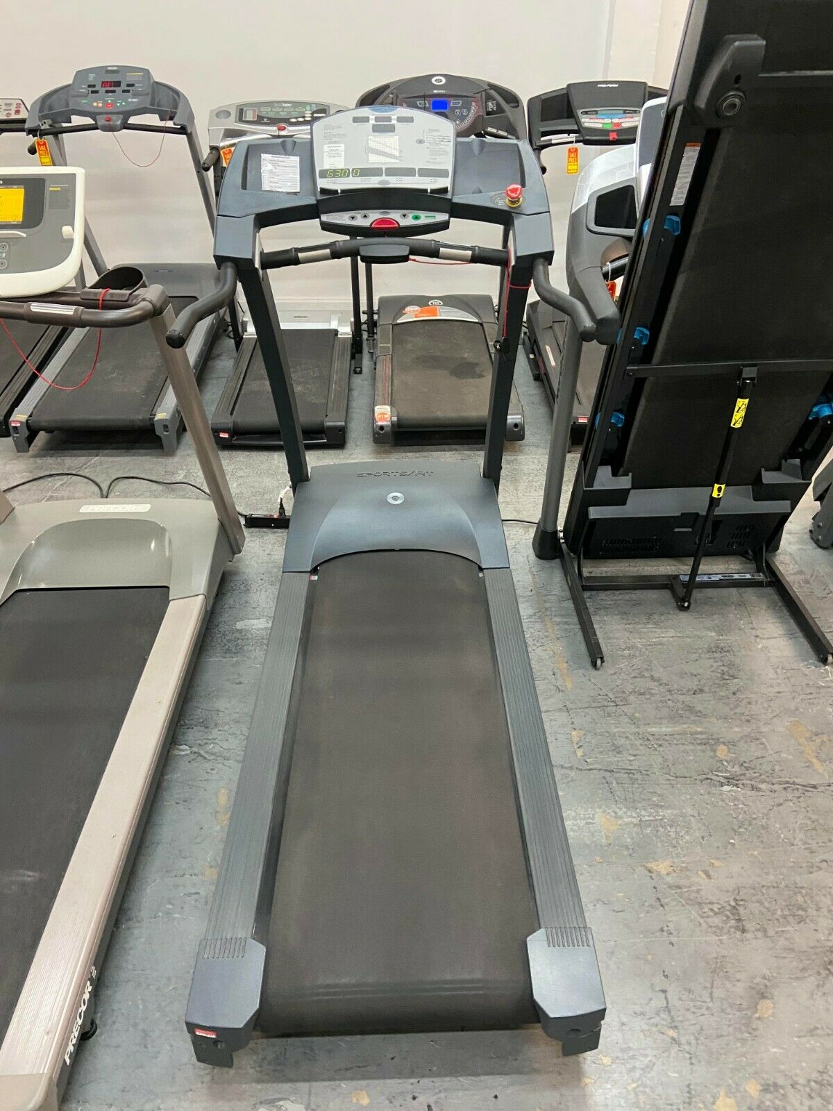 Sportsart 6300HR Commercial Treadmill (Used)