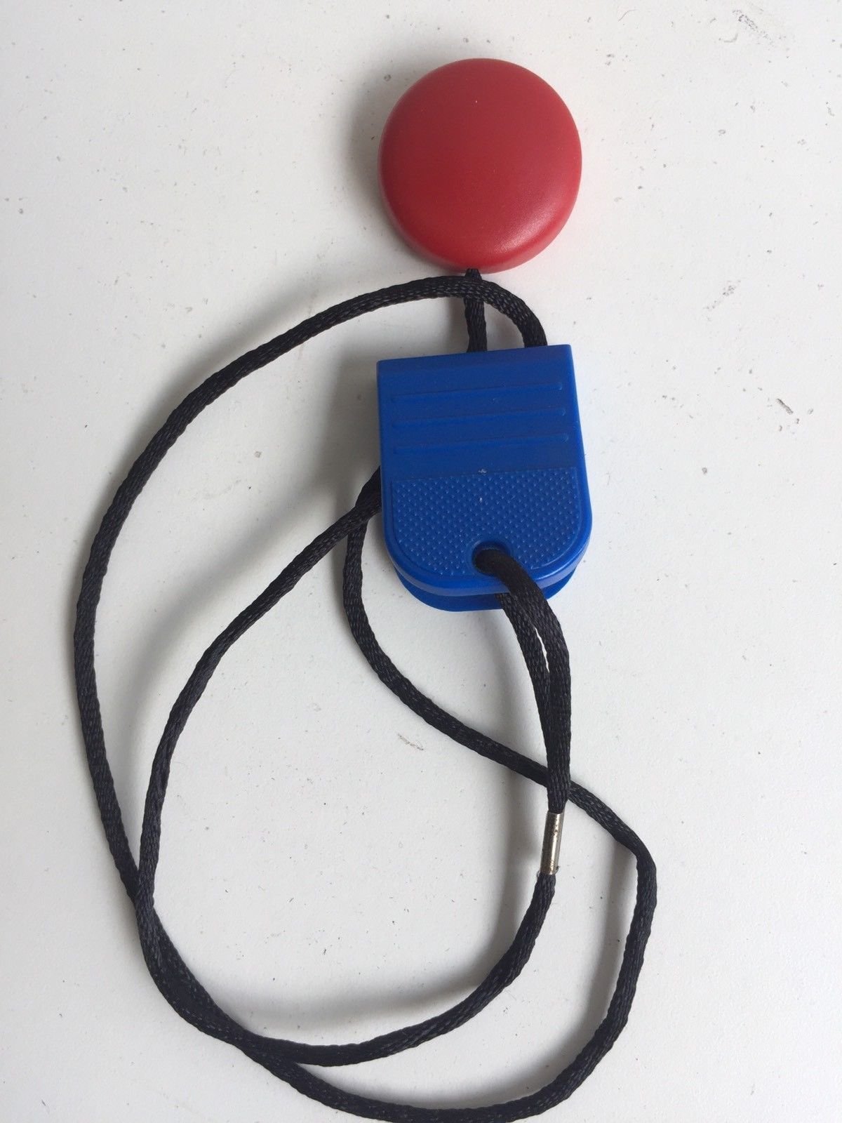 Round Magnetic Safety Key