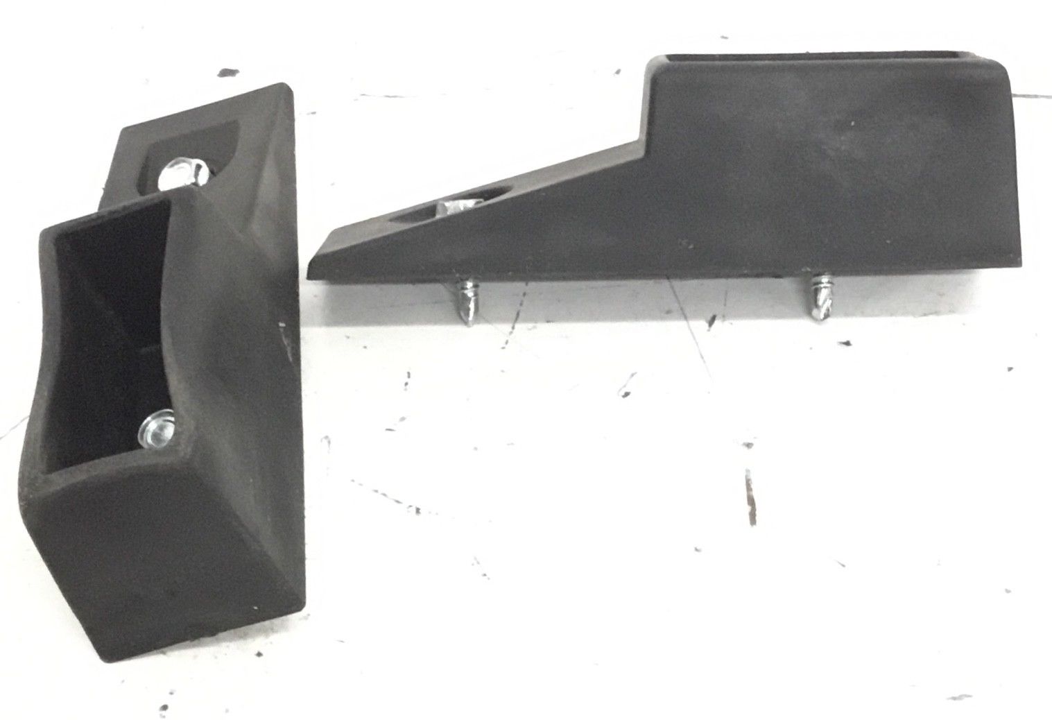 Rear Frame Foot Feet Set (Used)