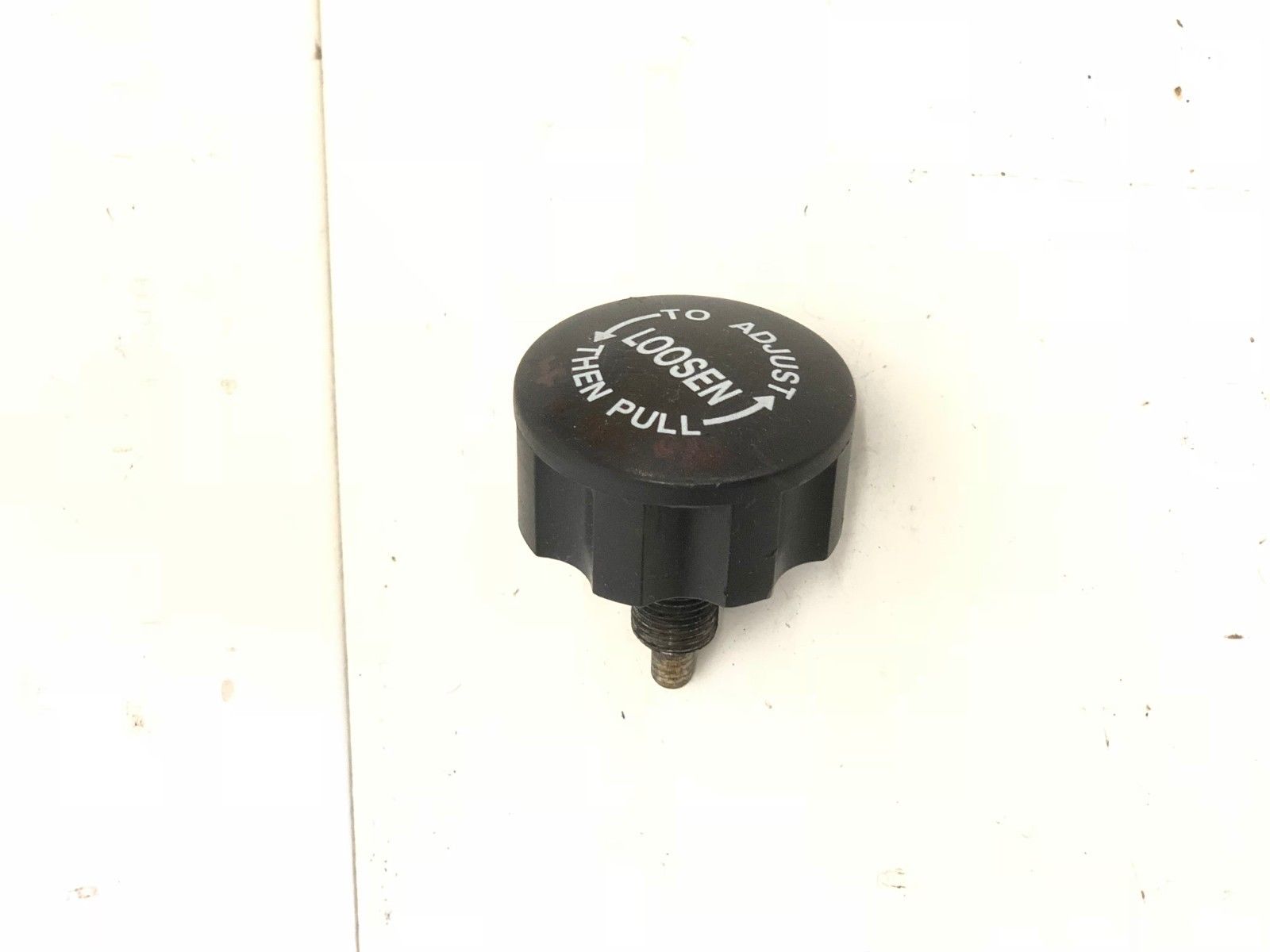 Seat Adjustment Pin Knob (Used)