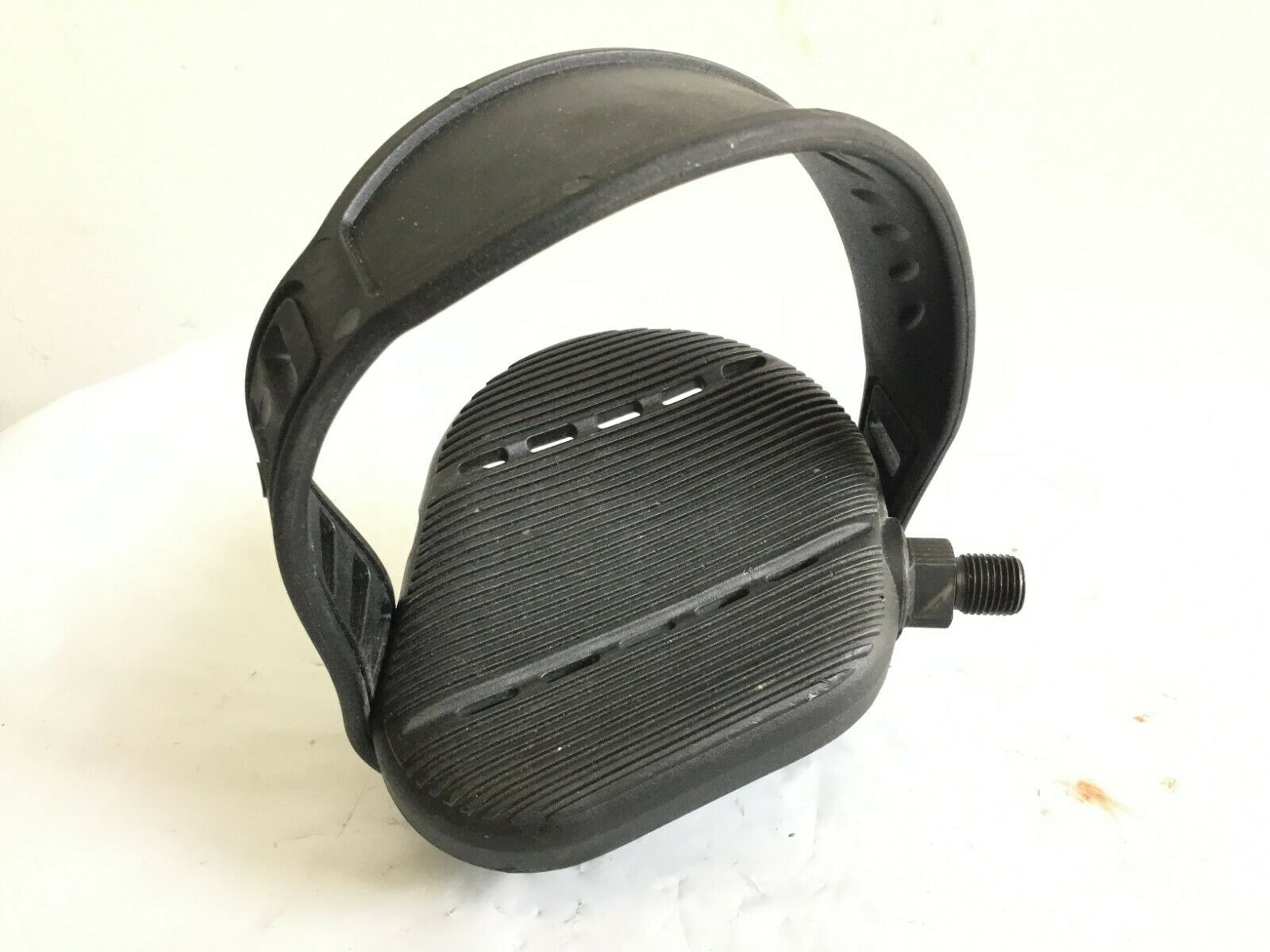 Left Pedal with Strap 1/2